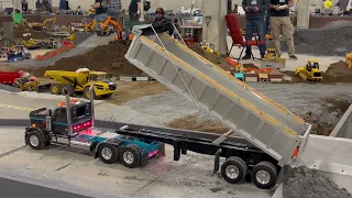 #9 CABIN FEVER 2023 | 1/14 Peterbilt Tamiya RC Dump truck & RCP trailer dump gravel into sieve plant