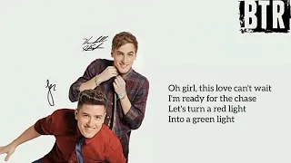 Kendall Schmidt, Logan Henderson - Redlight Greenlight (Lyrics)