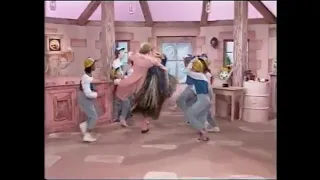 There's somebody at the door - 1985 - Pink Windmill Show