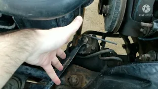 Adjusting the steering box on GM cars for tighter steering