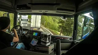CV Driving Scania S520 - Trouble passing eachother on a narrow road in Norway