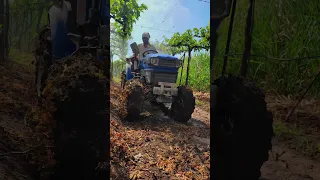 farmtrac atom 26 in mud #4x4 #farmtrac #elvishyadav  #tractor #viral #system #tractorvideo #youtube