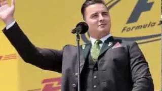 Andreas Gabalier singt die Österreichische Bundeshymne