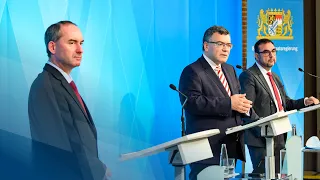 Pressekonferenz zur Corona-Pandemie (26. Oktober 2021) - Bayern