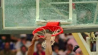 SHAQ BREAKING BACKBOARDS!