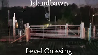 Train Passing Islandbawn Level Crossing (County Antrim) Thursday December 01.12.2022
