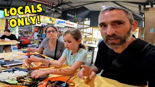CHEAPER FOOD OPTIONS at a LOCAL HAWKER CENTRE in SINGAPORE 🇸🇬 | Sims Vista Market & Food Centre 49