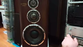 Kenwood L-03A against Trio KA-2200 and Onkyo D-77XG.