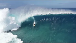 Huge Swell - Oahu's Outer Reefs