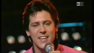 SHAKIN STEVENS - You Drive Me Crazy (Discoring 1981 Italian TV)