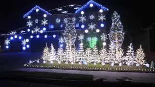 Bridgit Mendler - Ready or Not (Christmas Lights Version)