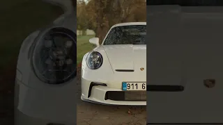 Legendární 911 GT3🤍🏁 Sleduj celé video! Link v komentářích👉🏻