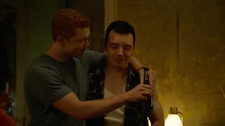 Gallavich & Family | "Ian's Married To A Milkovich." | S11E01