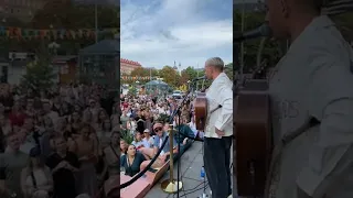 Dermot Kennedy - Busking in Stockholm (Sonder Street Sessions)