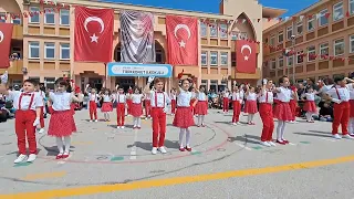 sev kardeşim 23 Nisan gosterisi