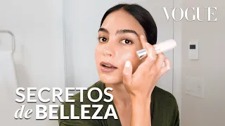 Melissa Barrera y su look "glowy" al natural | Secretos de belleza | Vogue México y Latinoamérica