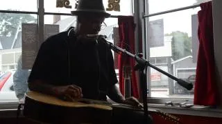 Slide Guitarist Lloyd Thayer at the Firehouse Cafe