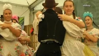 Ifjúforrás Százhalombatta - Kalocsai táncok