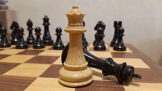 Шахматы. Королева ставит 2 мата за 1 ход в дебюте. Крутая ловушка.