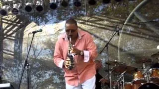 Najee performs Betcha Don't Know Live at the BB Jazz Festival 2012