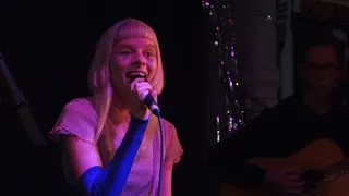 AURORA - Apple Tree @ Rough trade east