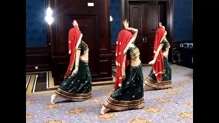 Bollywood Radha dance