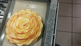 Apple tart inspired by Cedric Grolet