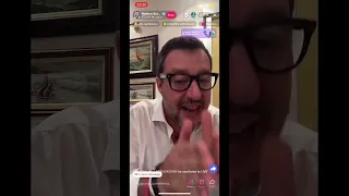Matteo Salvini risponde agli haters in live su tiktok