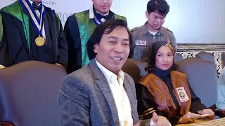 KOMENG SELALU MENGHIBUR SAMPAI GURU ANAKNYA IKUT TERTAWA