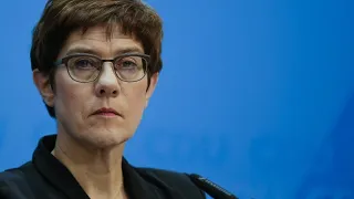 Kramp-Karrenbauer: CDU-interne Kritiker sollen Farbe bekennen