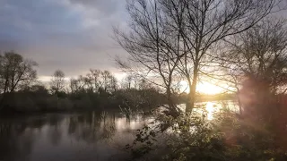 THIS is ENGLAND || EXPLORING the Riverside Town of Upton-upon-Severn