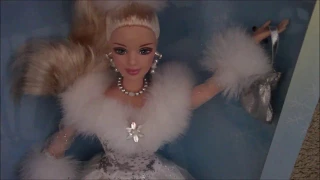 2002 Winter's Reflection Barbie Doll Review!