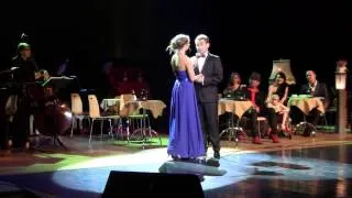 K.Matsuk et R.Tomkiewicz chantent" Une vie d'Amour" à Krosno 04/10/2014