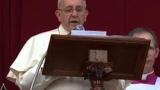 El Papa Francisco impartió su bendición "Urbi et Orbi"