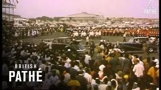 Accra - Ghana Acclaims Queen And Duke (1961)