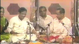 Pandit Bhimsen Joshi & Dr M. Balamuralikrishna || Hindolam or Malkauns || Thillana || Old Gem