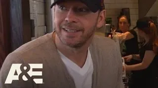 Wahlburgers: Give Me a Little Credit (Season 2, Episode 9) | A&E