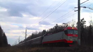 Электровоз ЭП10-006 с поездом№104М Брянск-Москва перегон Ворсино-Латышская 22.04.2015