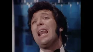 Tom Jones - I Who Have Nothing  - from Raquel! (Welch) TV Special April 26, 1970