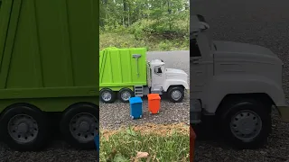 The coolest Toy Garbage Truck! ​⁠Driven Toys by Battat Toy Review #shorts @driventoys1590