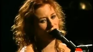 Tori Amos - The Waitress (Live Session 1998) + Lyrics
