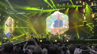 Coldplay Live (4K) - A Head Full of Dreams Tour 2016 - Full Show - Volksparkstadion Hamburg