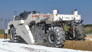 Мегамашины - Асфальтоукладчик WIRTGEN WR2500