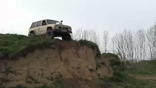 Nissan Patrol GR down hill...crash?