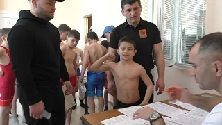 Взвешивание участников республиканского турнира в Эльхотово.