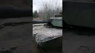 US Abrams tanks in Ukraine #ukraine #shorts