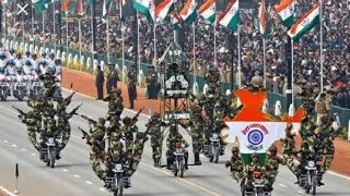 Republic Day 2022 bike stunt Rajpath