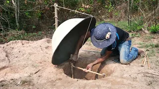 Primitive technology - How To Make Wild Pig Trap Make From Large pan & Deep Hole Trap Work 100%