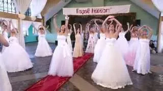 Russian Brides - Парад Невест 2015, Измайловский Кремль - Танцевальный Flashmob - 4K LX100