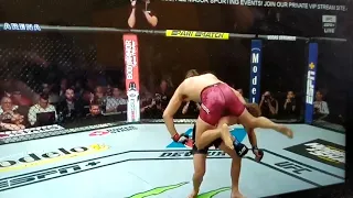 Jorge Masvidal KOs Ben Askren in 5 SECONDS! FASTEST KO IN UFC!